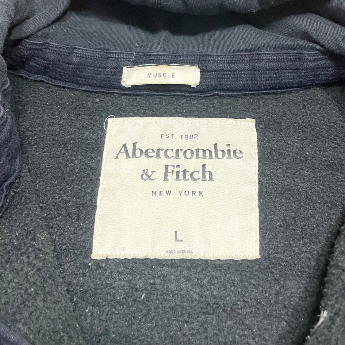 아베크롬비 사이드 스펠로고 네이비 기모 후드 집업 여성L 상품이미지4