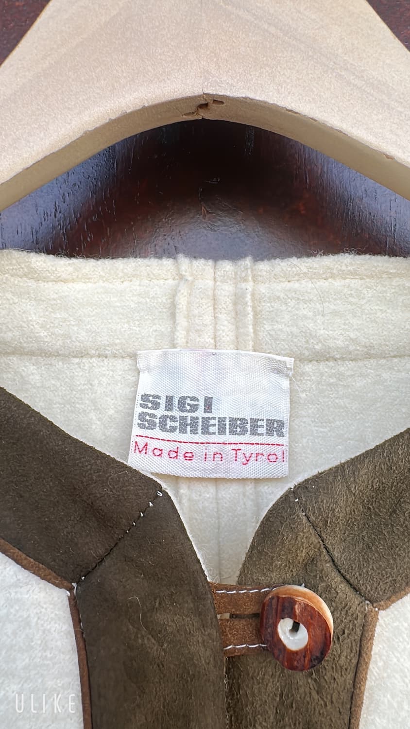 오스트리아 퍼프&크롭 티롤리언자켓 상품이미지5