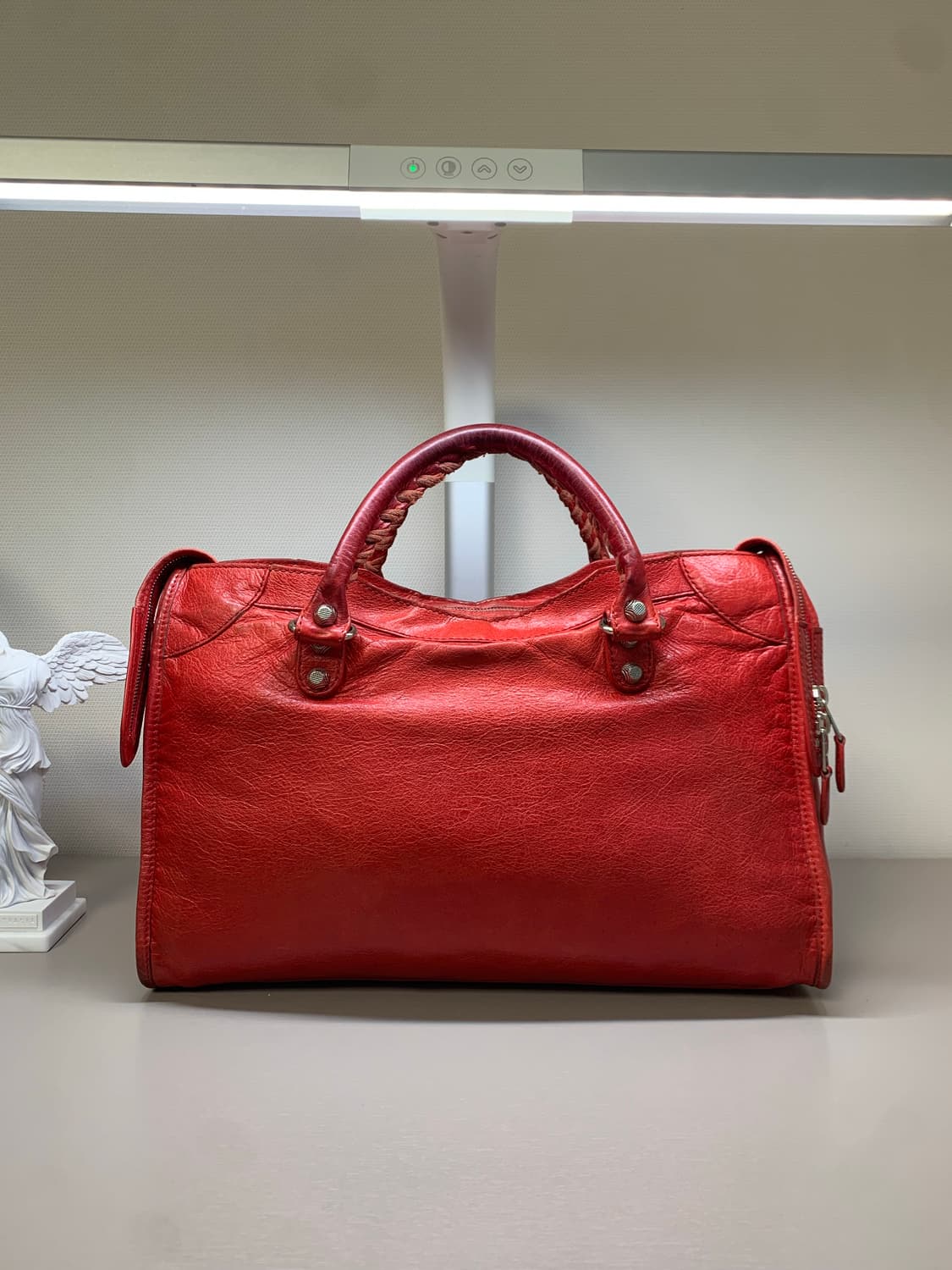 발렌시아가 클래식 모터백 레드 상품이미지3