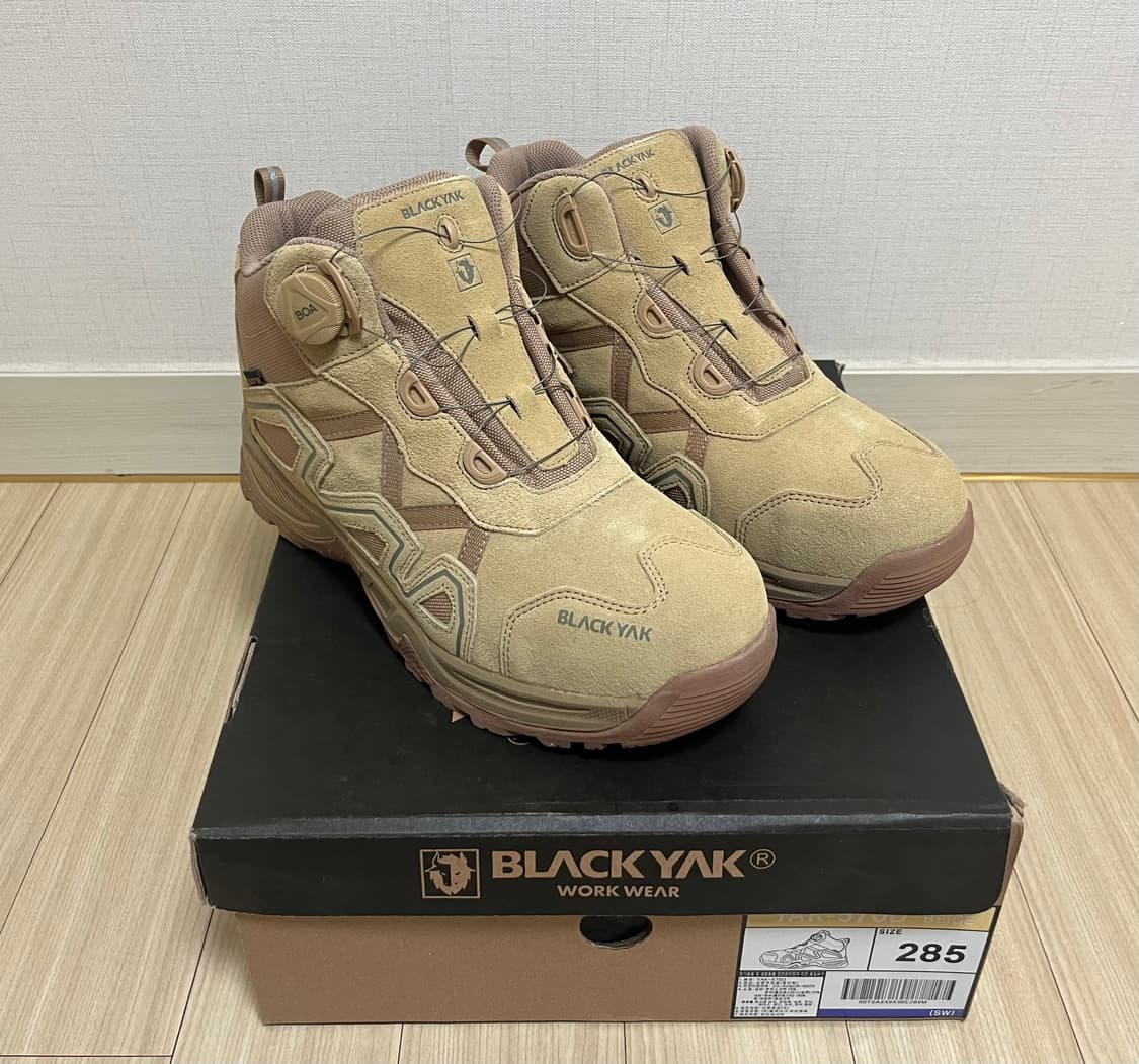 [새제품] [285] 블랙야크 논슬립 5인치 안전화 YAK-570D 베이 상품이미지1