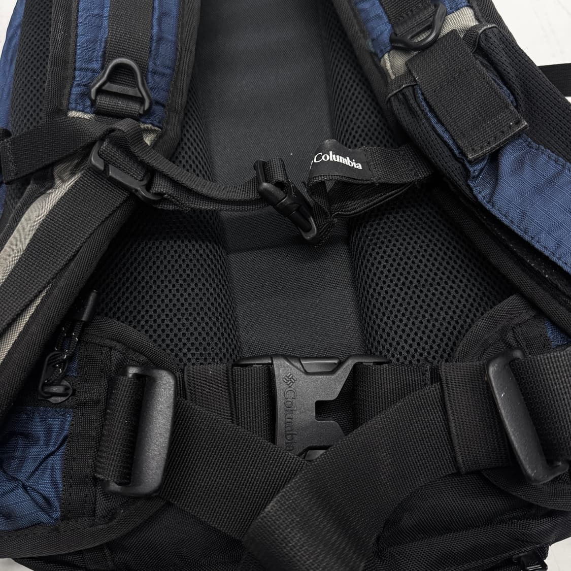 컬럼비아 고프코어 나일론 테크니컬 백팩 상품이미지6