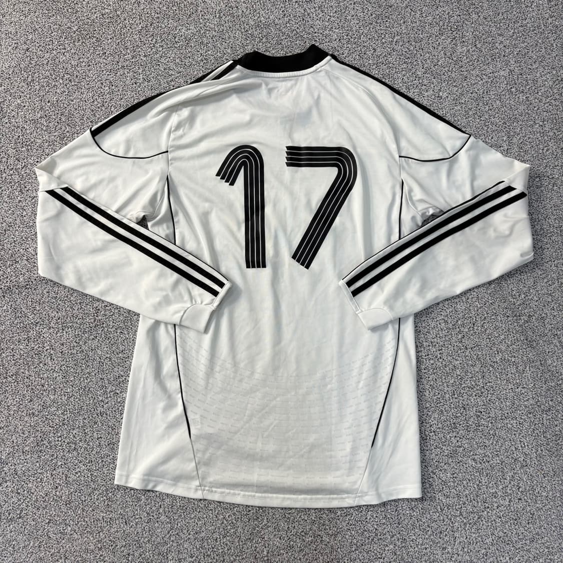 105 아디다스 축구 유니폼 긴팔티 0330J 상품이미지3