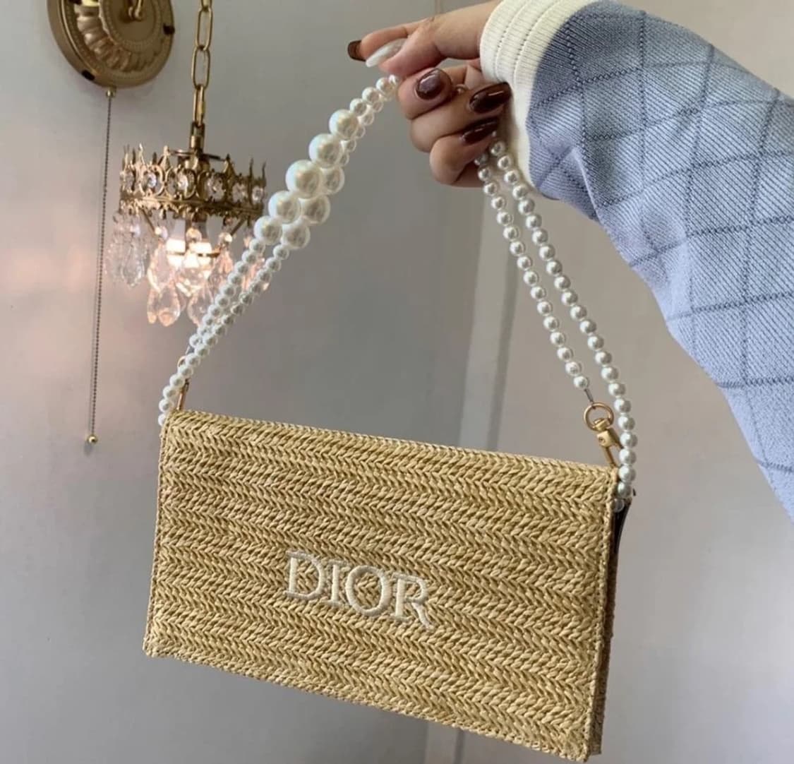 디올 라탄 진주 클러치백 상품이미지7
