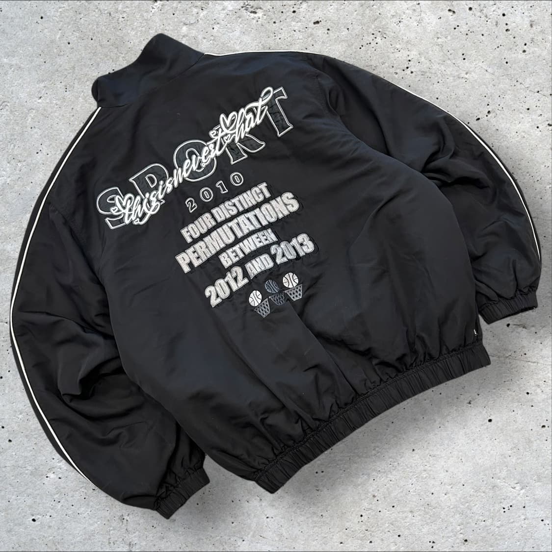 [L] 디스이즈네버댓 2010 스포츠 블랙 바람막이 상품이미지2