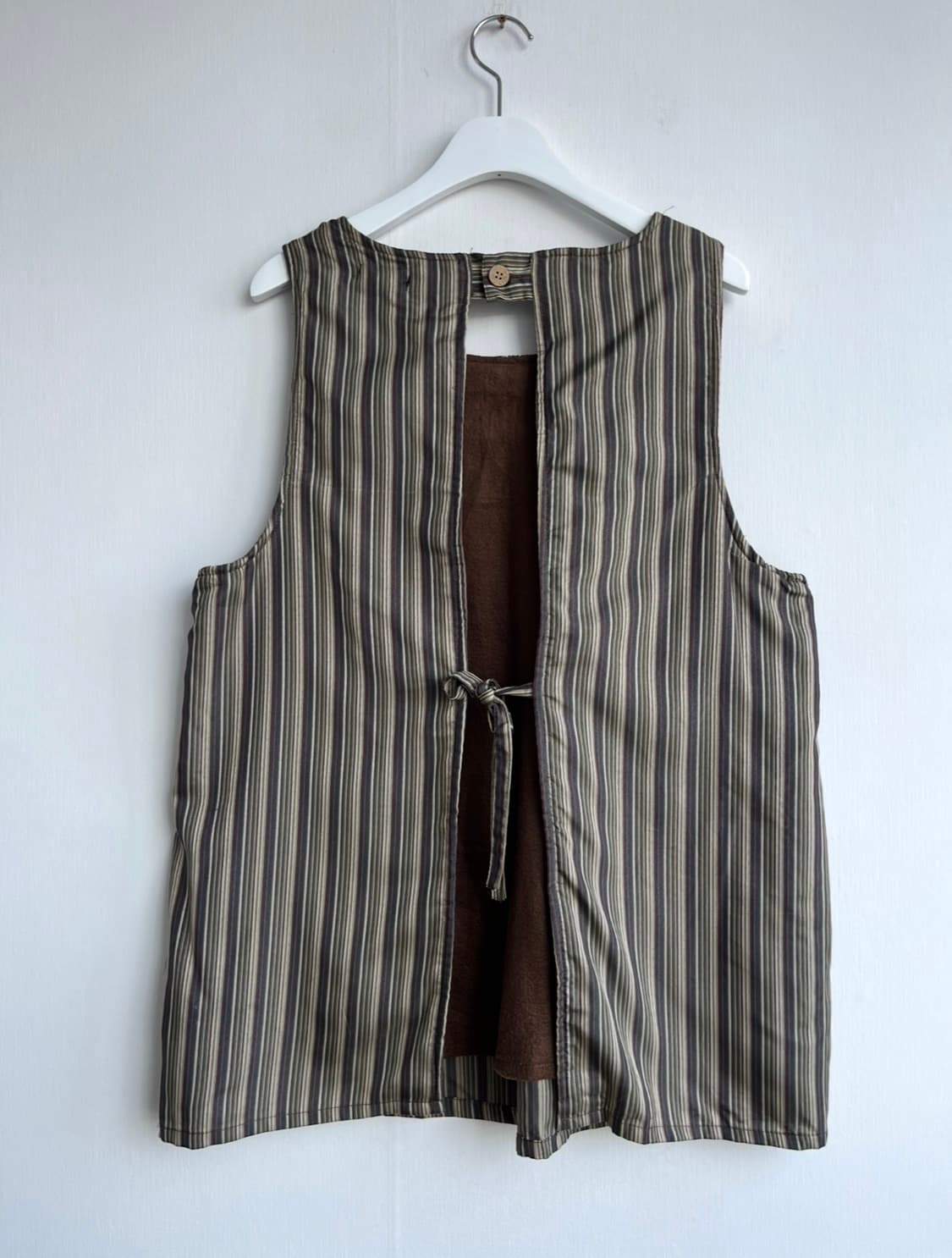 wo go ko ro 스트라이프 포켓 레이어드 베스트  상품이미지4