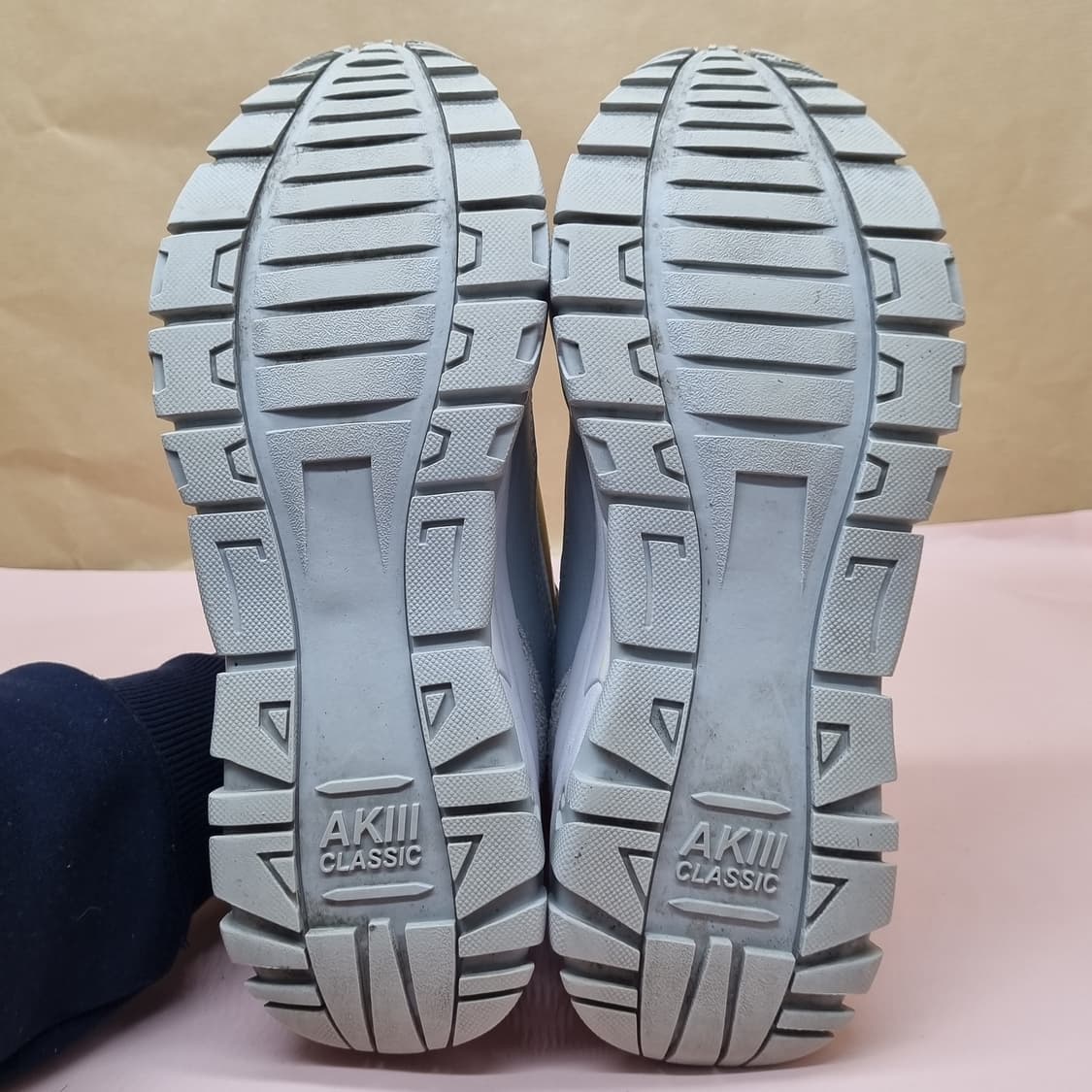 아키클래식 어반트래커 운동화 245 상품이미지3