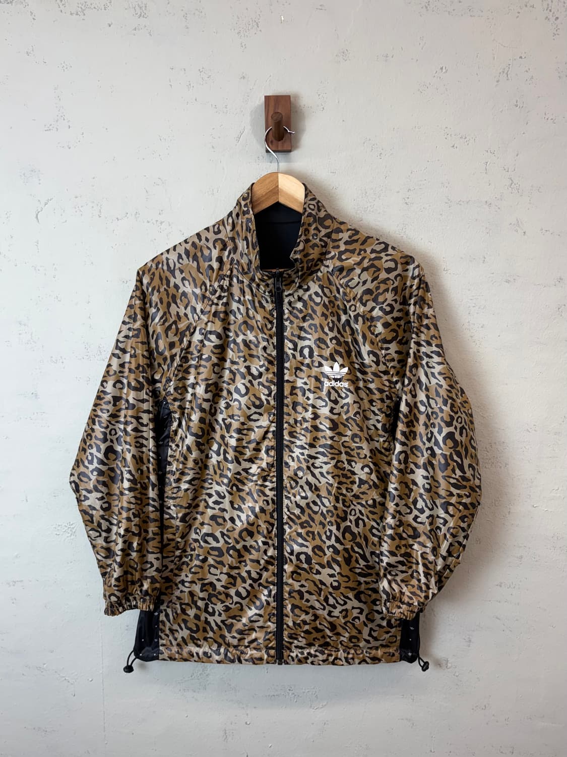 아디다스 빈티지 리버시블 레오파드 트랙탑 져지 상품이미지1