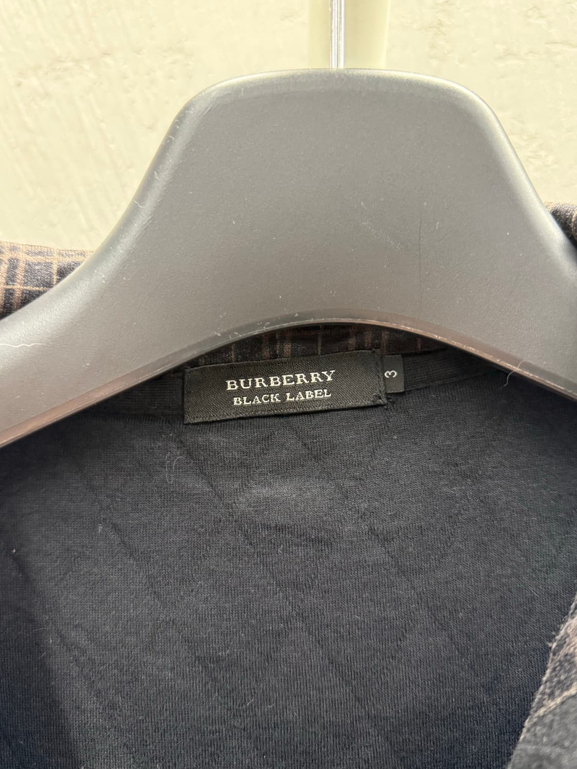 버버리 블랙라벨 퀼팅 후드 집업 블랙 3 상품이미지4