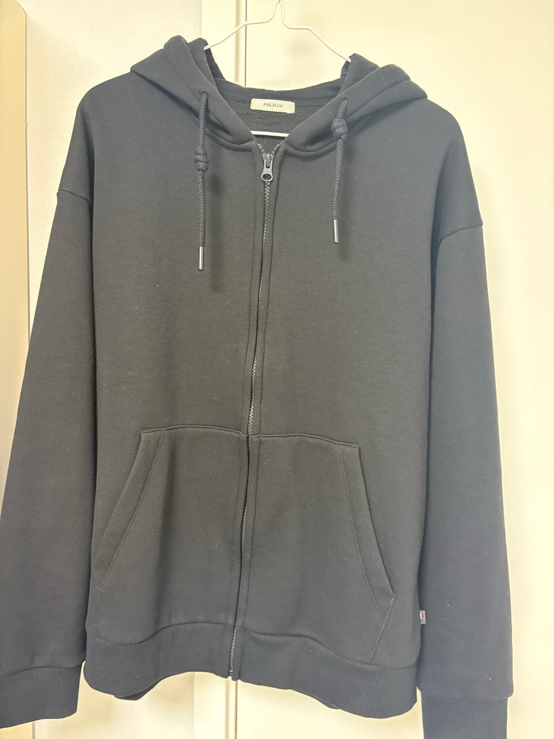 폴햄 검정 후드집업 상품이미지1