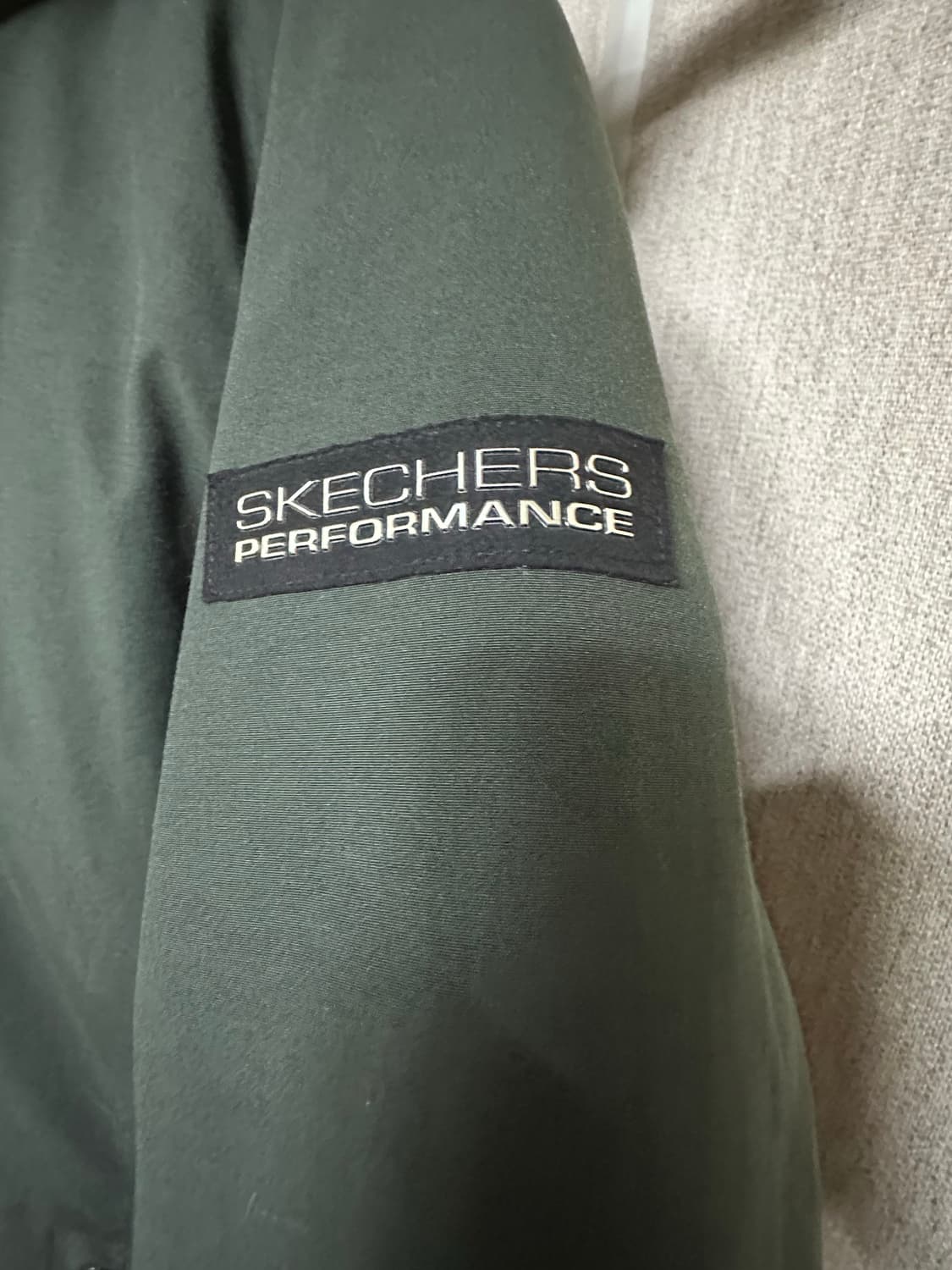 여성용 스케쳐스 롱 구스다운 너구리퍼 모자 롱 패딩 A급 +착샷 있음 상품이미지2