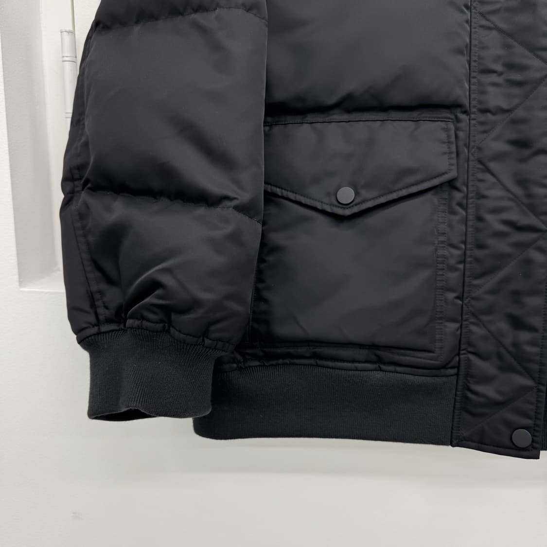 띠어리 푸퍼 패딩  상품이미지3