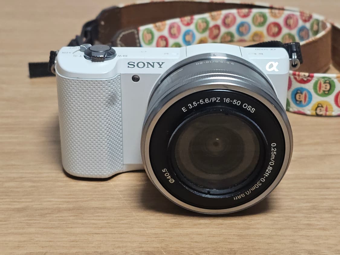 소니 알파 A5000 미러리스 카메라 상품이미지2