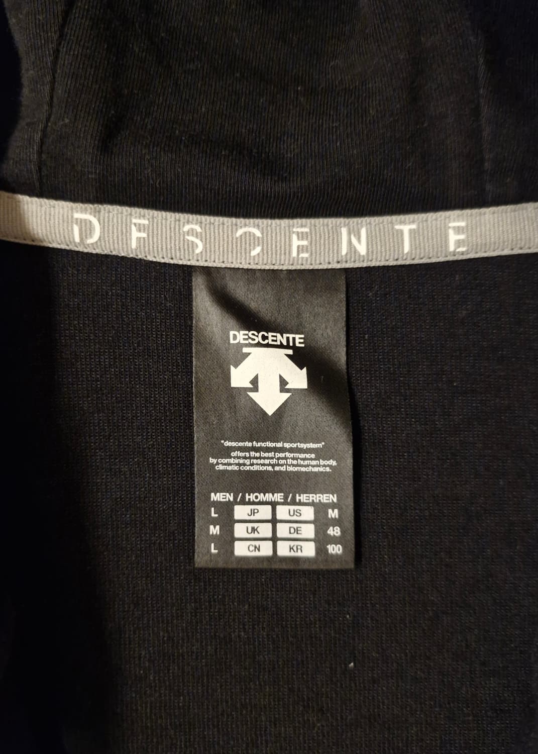 데상트 남녀공용 오가닉코튼 후드집업 L  상품이미지5