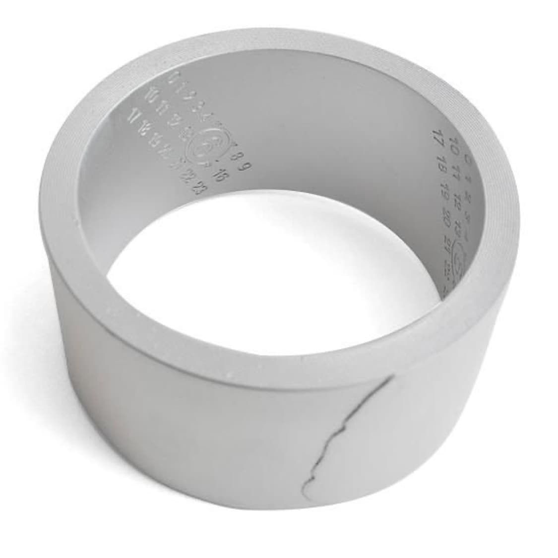 마르지엘라 MM6 넘버링 커프 팔찌 상품이미지8