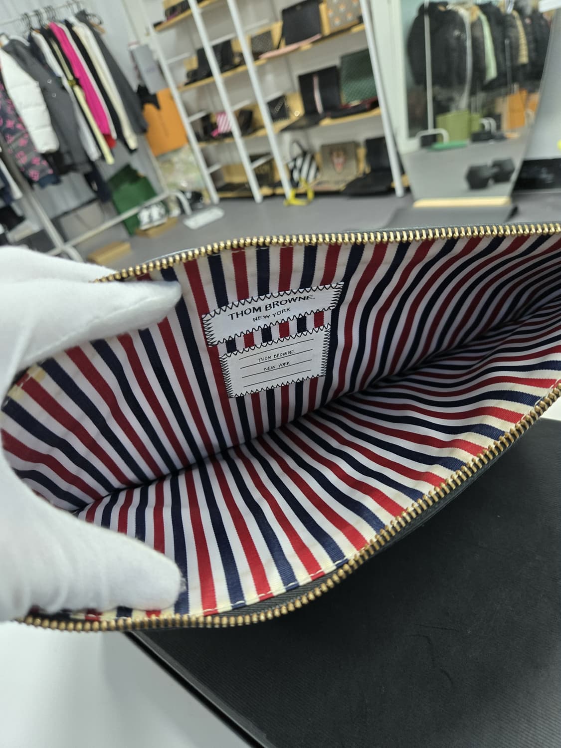 [A급컨디션]톰브라운 클러치백 라지 상품이미지6