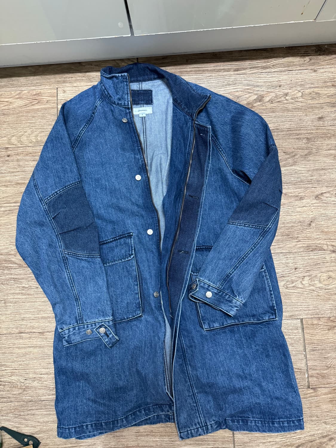 999휴머니티 OVERSIZED DENIM FISHTAIL JACKET 상품이미지1