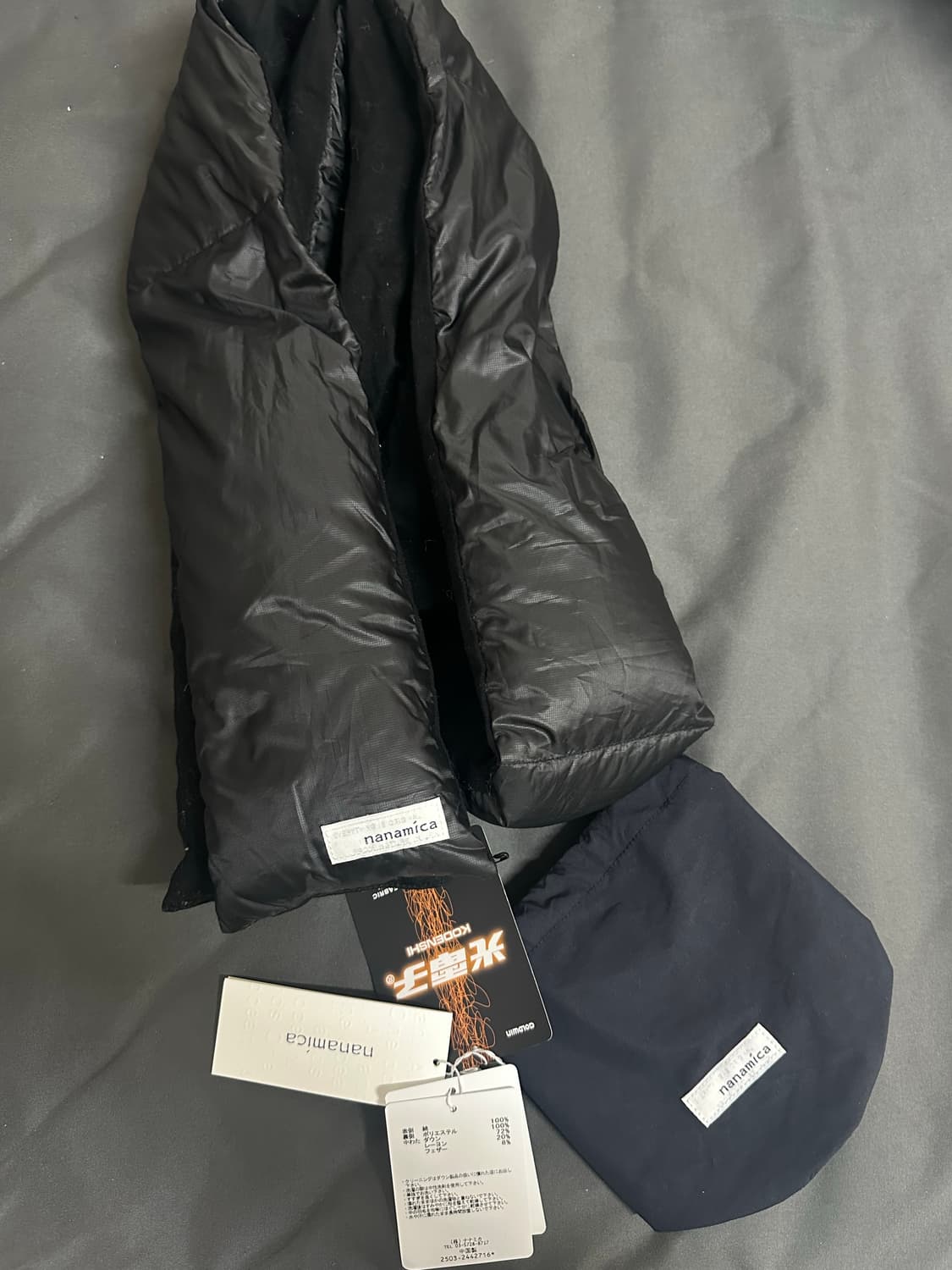 나나미카 다운 머플러 블랙 상품이미지4