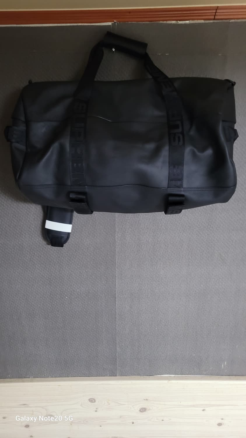 슈프림 소가죽 보스턴백 상품이미지2