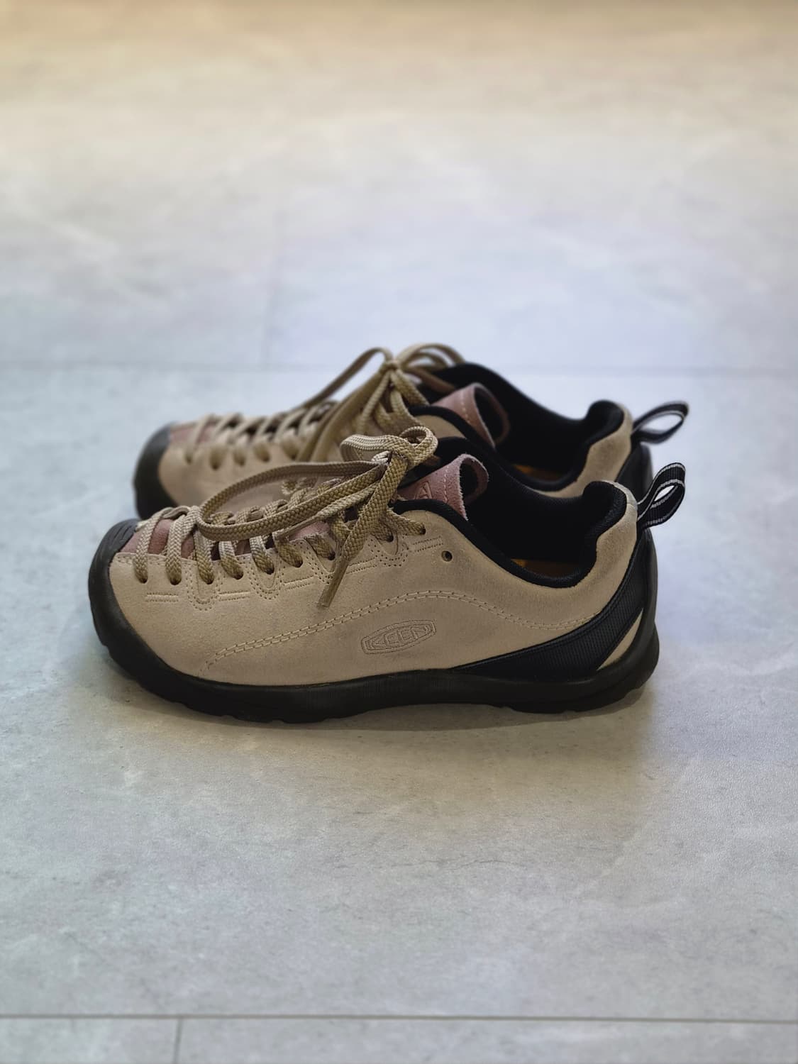 킨 재스퍼 스웨이드 스니커즈 버치 펀 상품이미지1