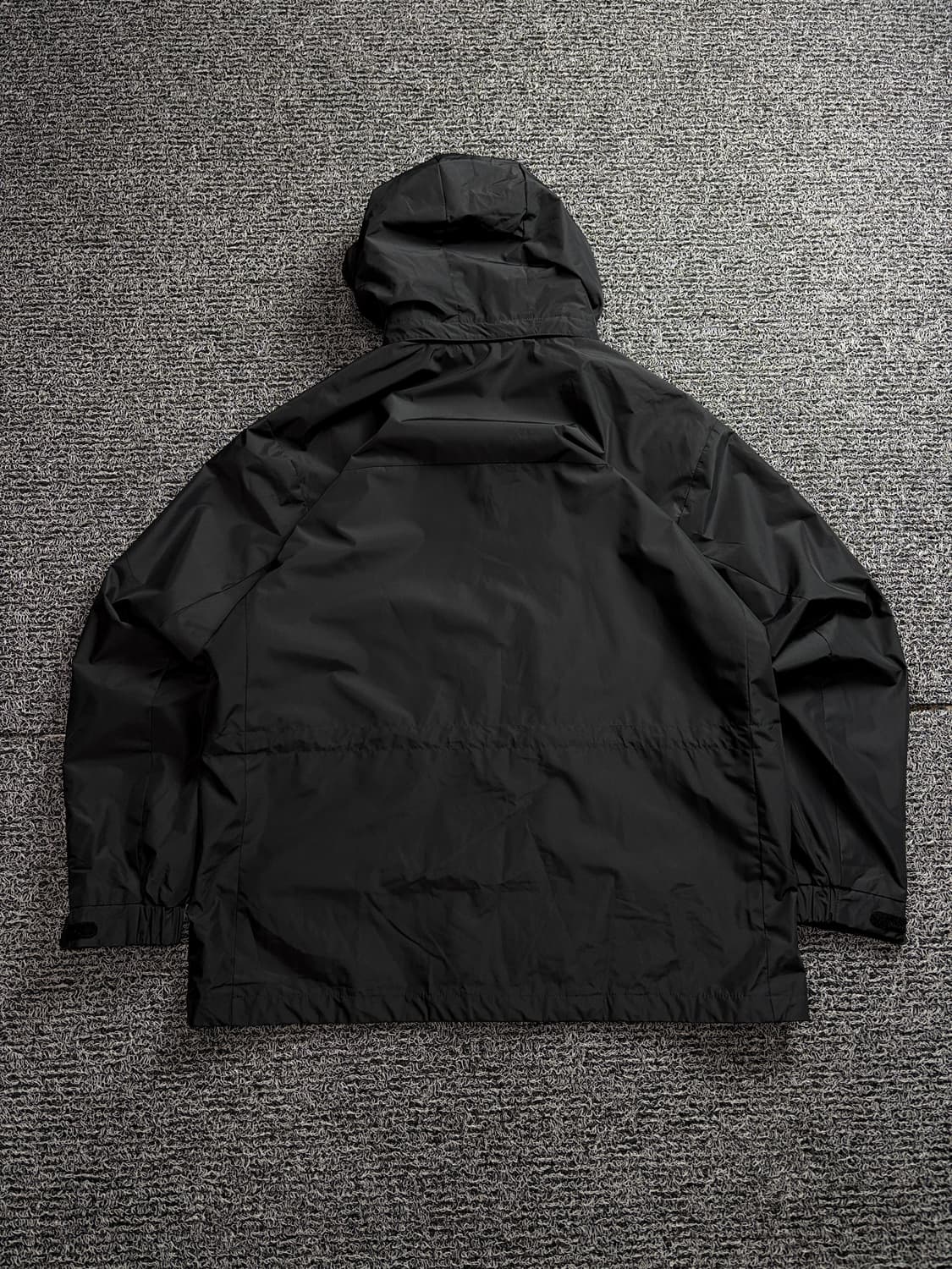 몽벨 블랙 테크웨어 박시핏 마운틴 자켓 1668 상품이미지4