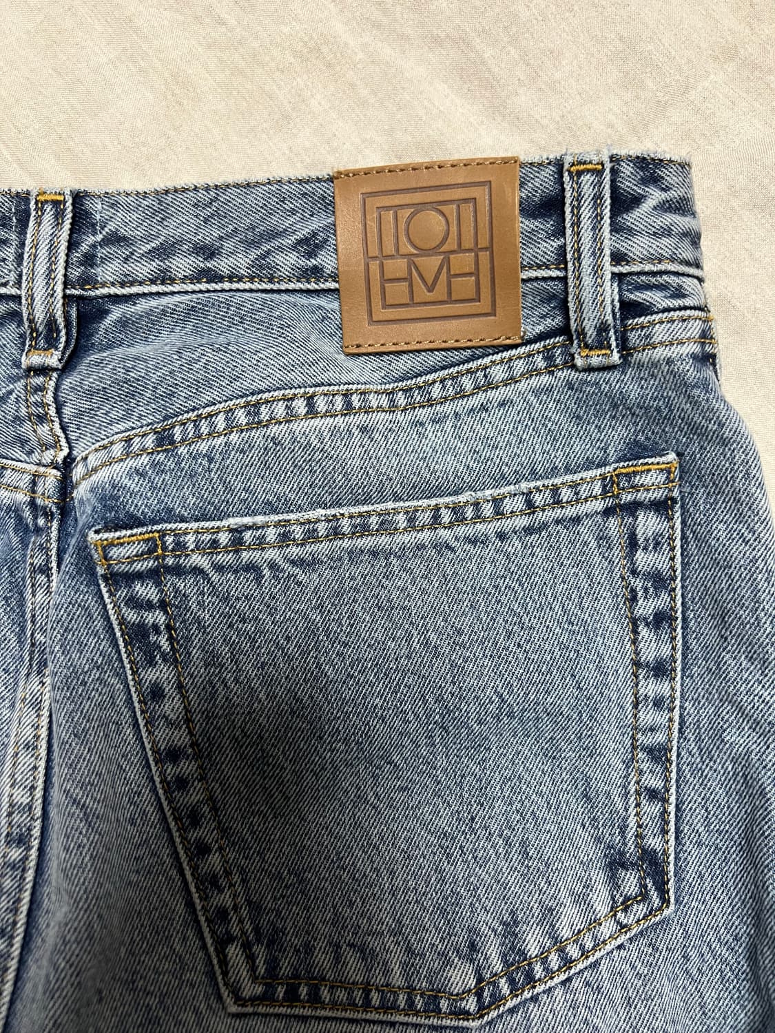 토템 트위스티드 심 데님 풀 렝스 팬츠 데님 231240741485 상품이미지5