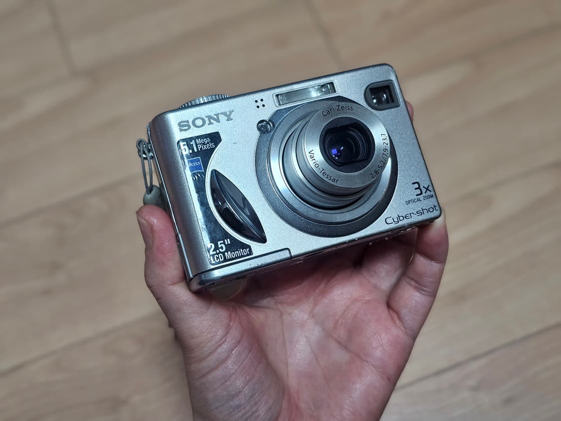 소니 사이버샷 dsc-w5 디지털카메라 상품이미지2