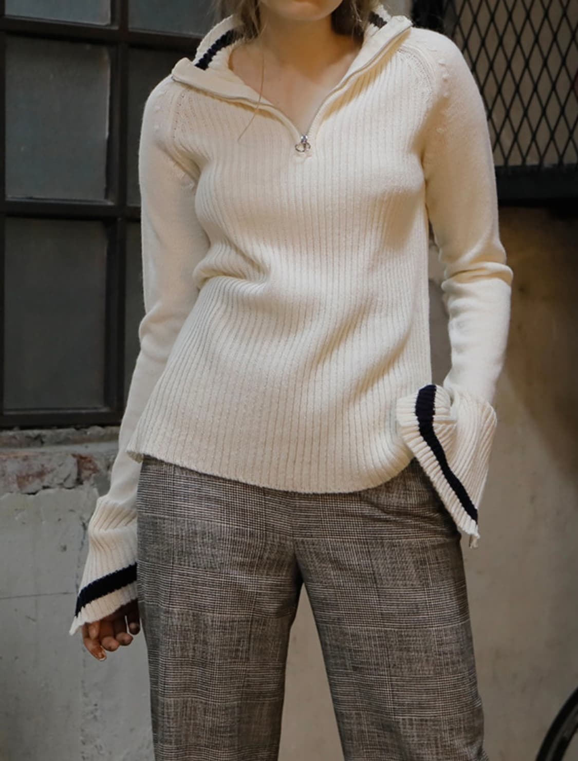 새상품)와드로브 하프집업니트 상품이미지1