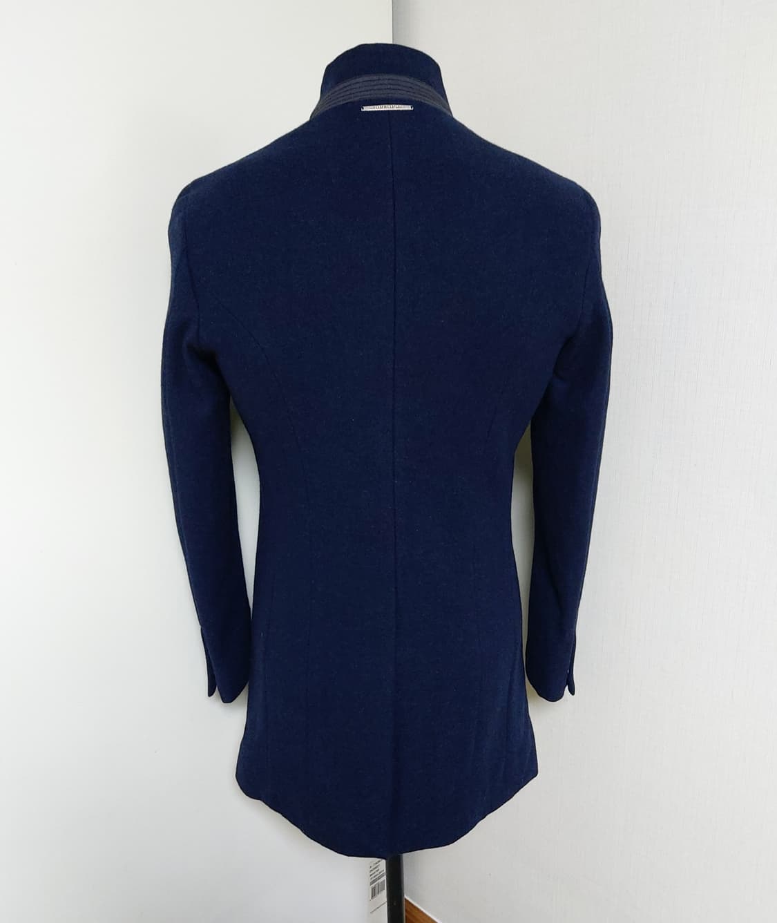 크리스 크리스티 남성 모혼방 사선지퍼 하프코트 (95)새상품
 상품이미지3