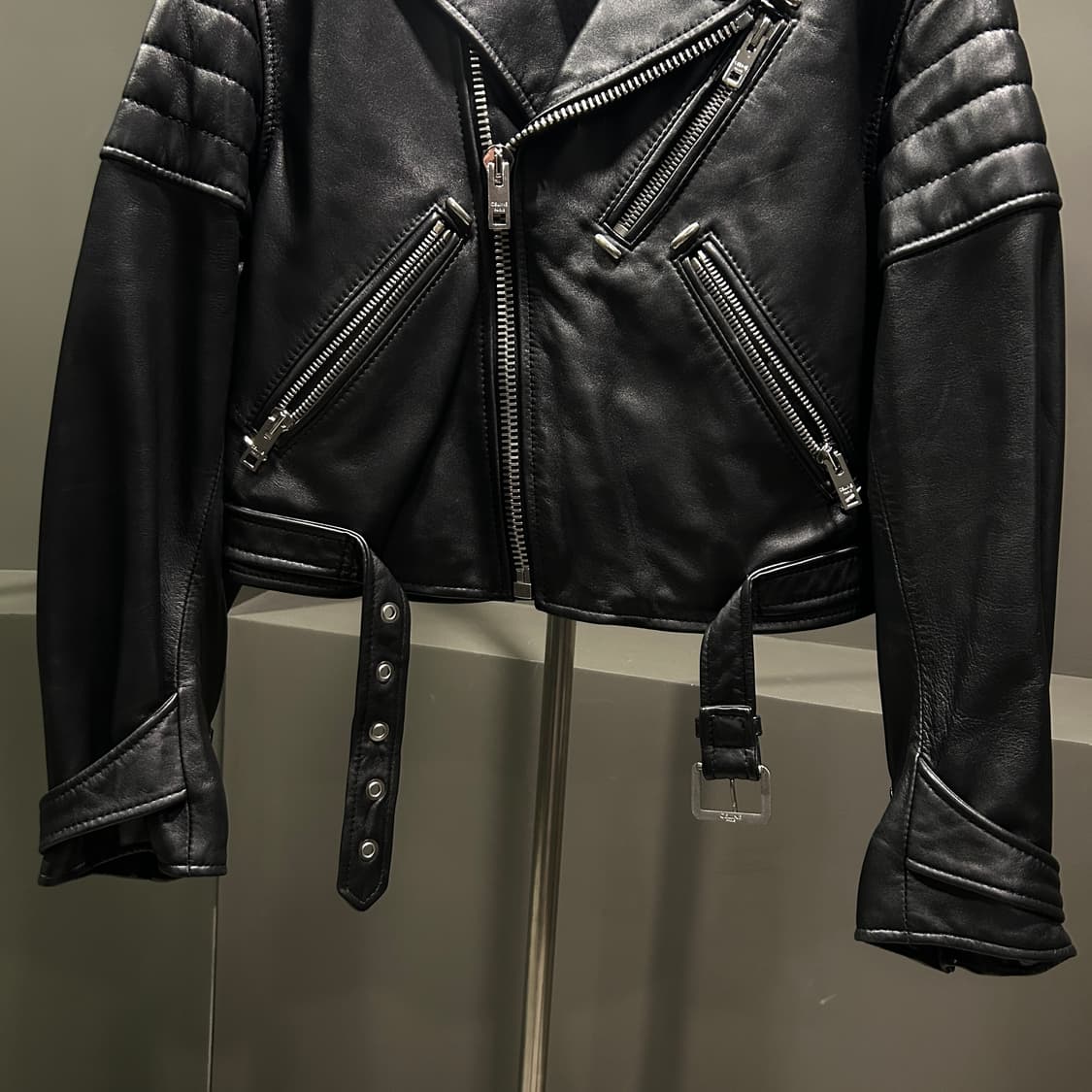 셀린느 바이커 스트랩 레더자켓 상품이미지4