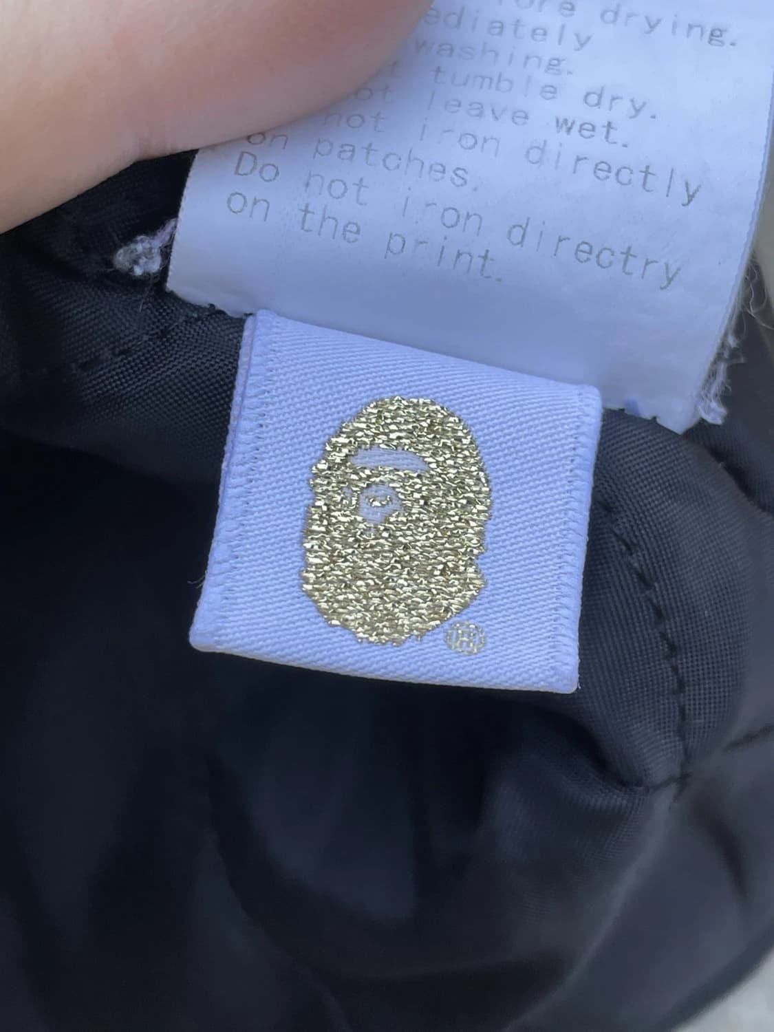  베이프 샤크 인 마일로 후드 바시티 자켓 상품이미지9