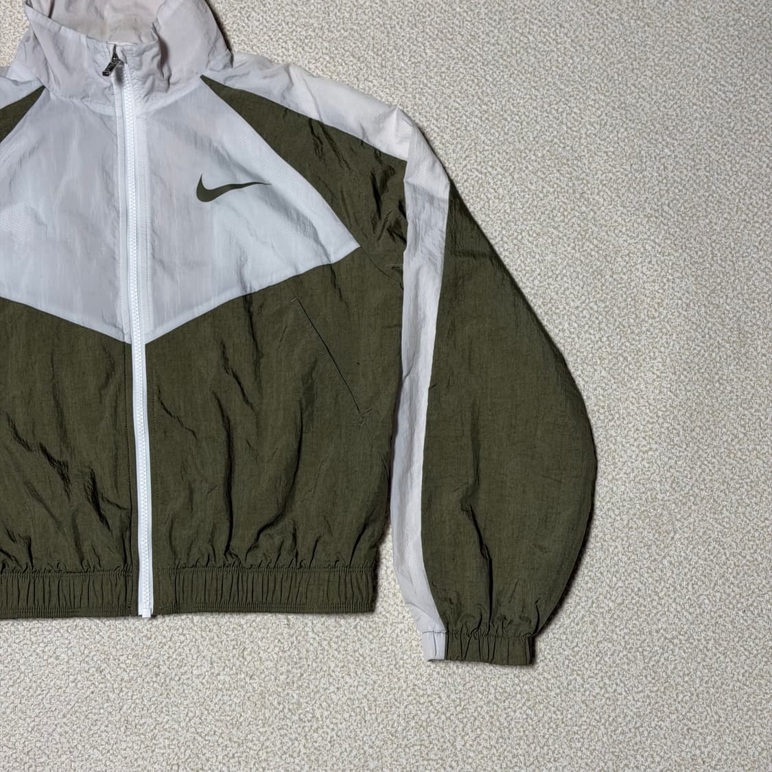 나이키 xl 크롭 바람막이 자켓 상품이미지4