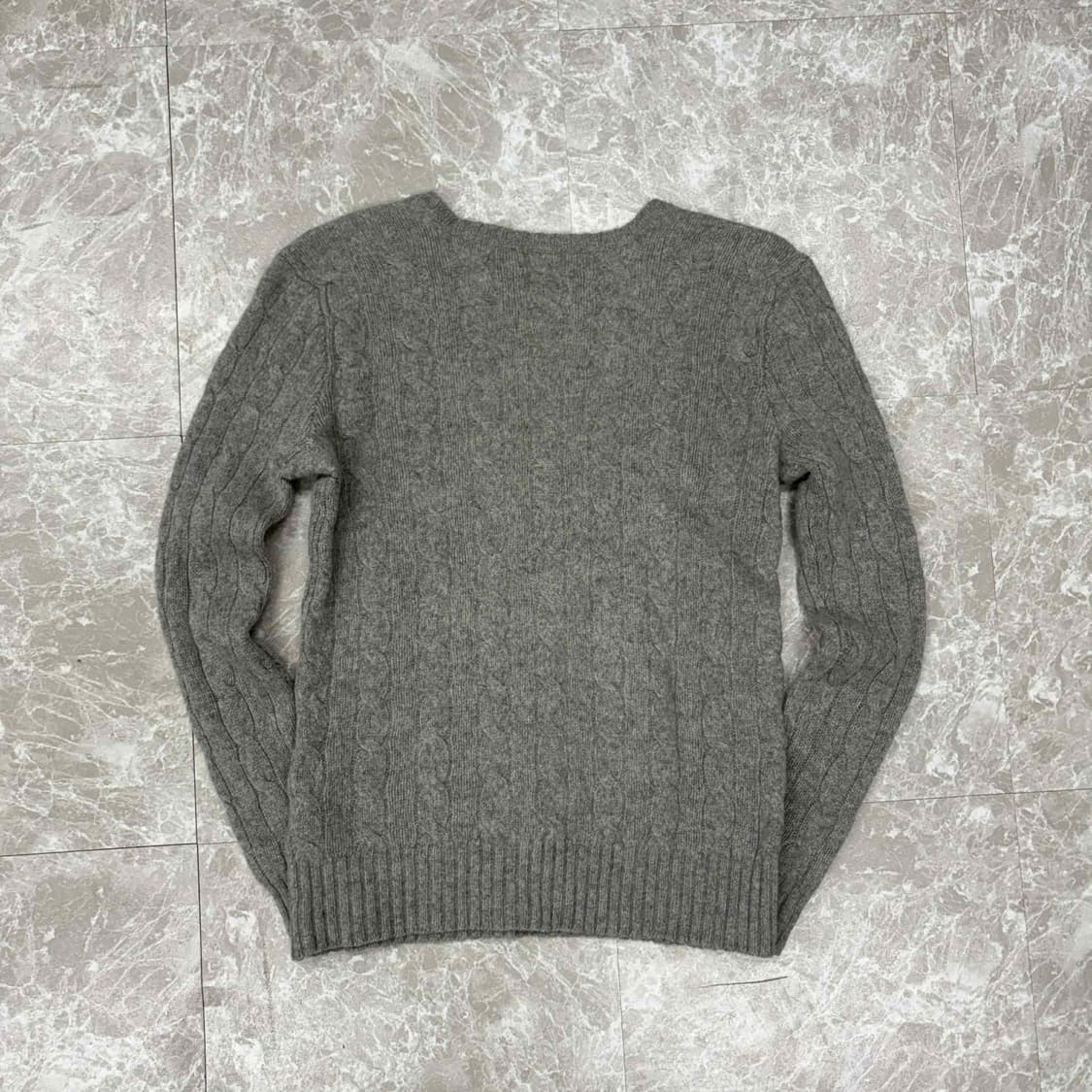 폴로 랄프로렌 울 캐시미어 그레이 브이넥 걸즈 니트(XS) 상품이미지3