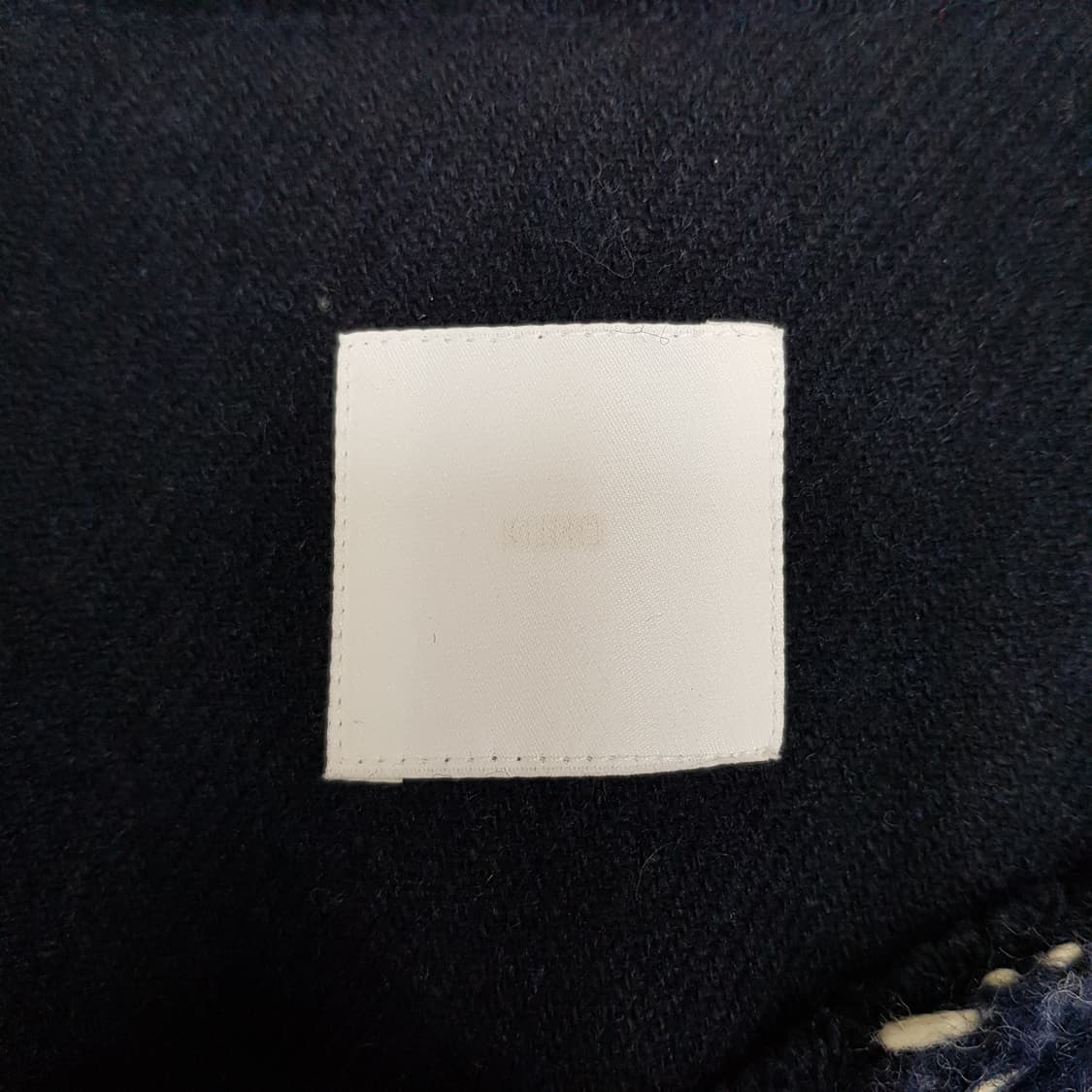 구호 kuho 자카드 패턴 라운드넥 트위드 롱 코트 85-94-160 상품이미지5