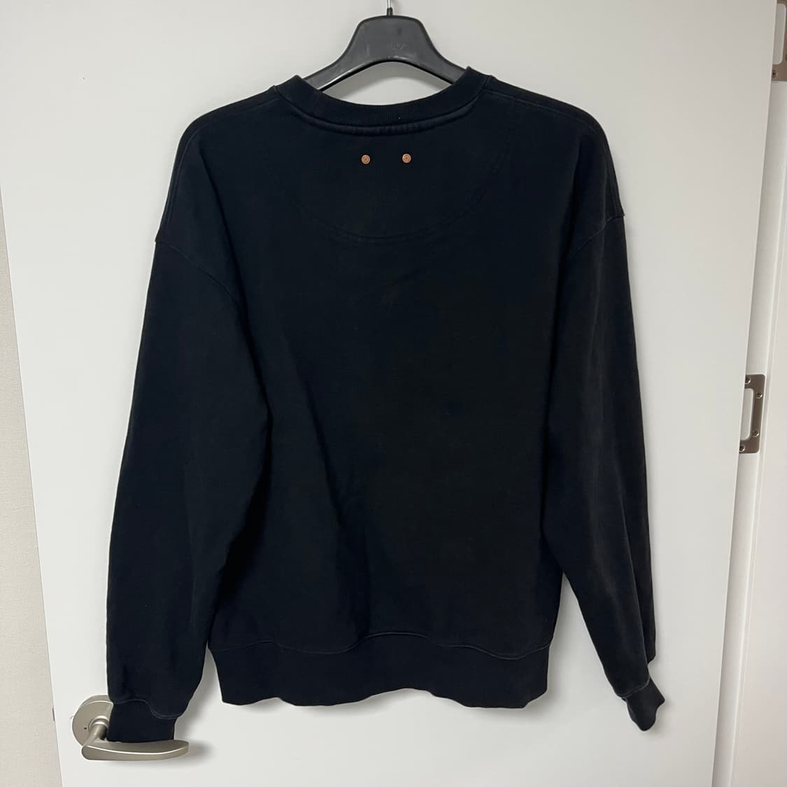 L 앤더슨벨 플라워자수 맨투맨 상품이미지2