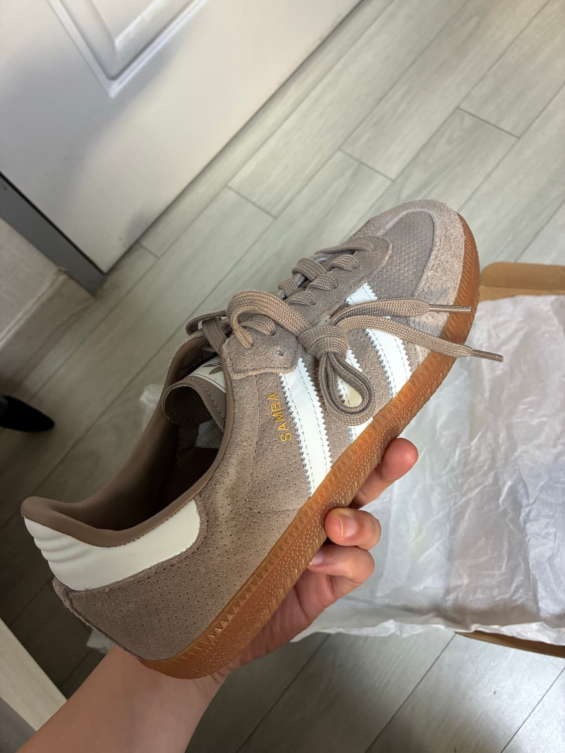 아디다스 삼바 OG 초키 브라운 코어 화이트 상품이미지4