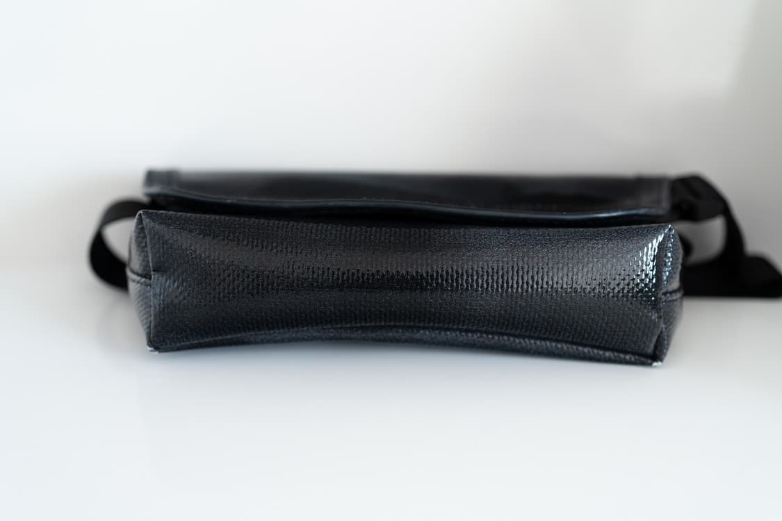 프라이탁 F40 제이미 블랙 전사 디지털프린트 크로스백 상품이미지5