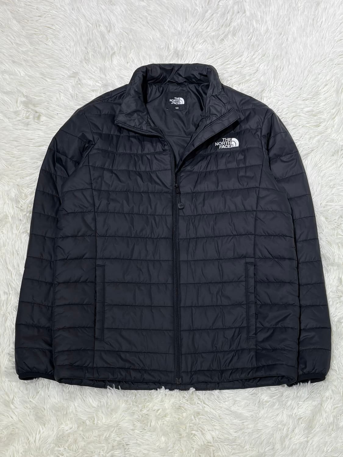 노스페이스 블랙 경량패딩 상품이미지4