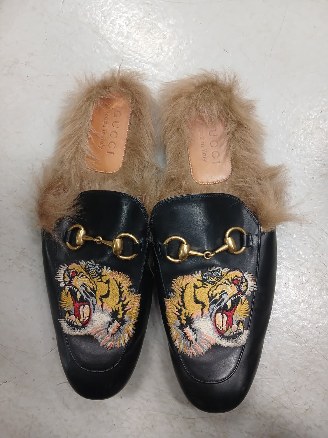 구찌 타이거 자수 뮬 슬리퍼 상품이미지1