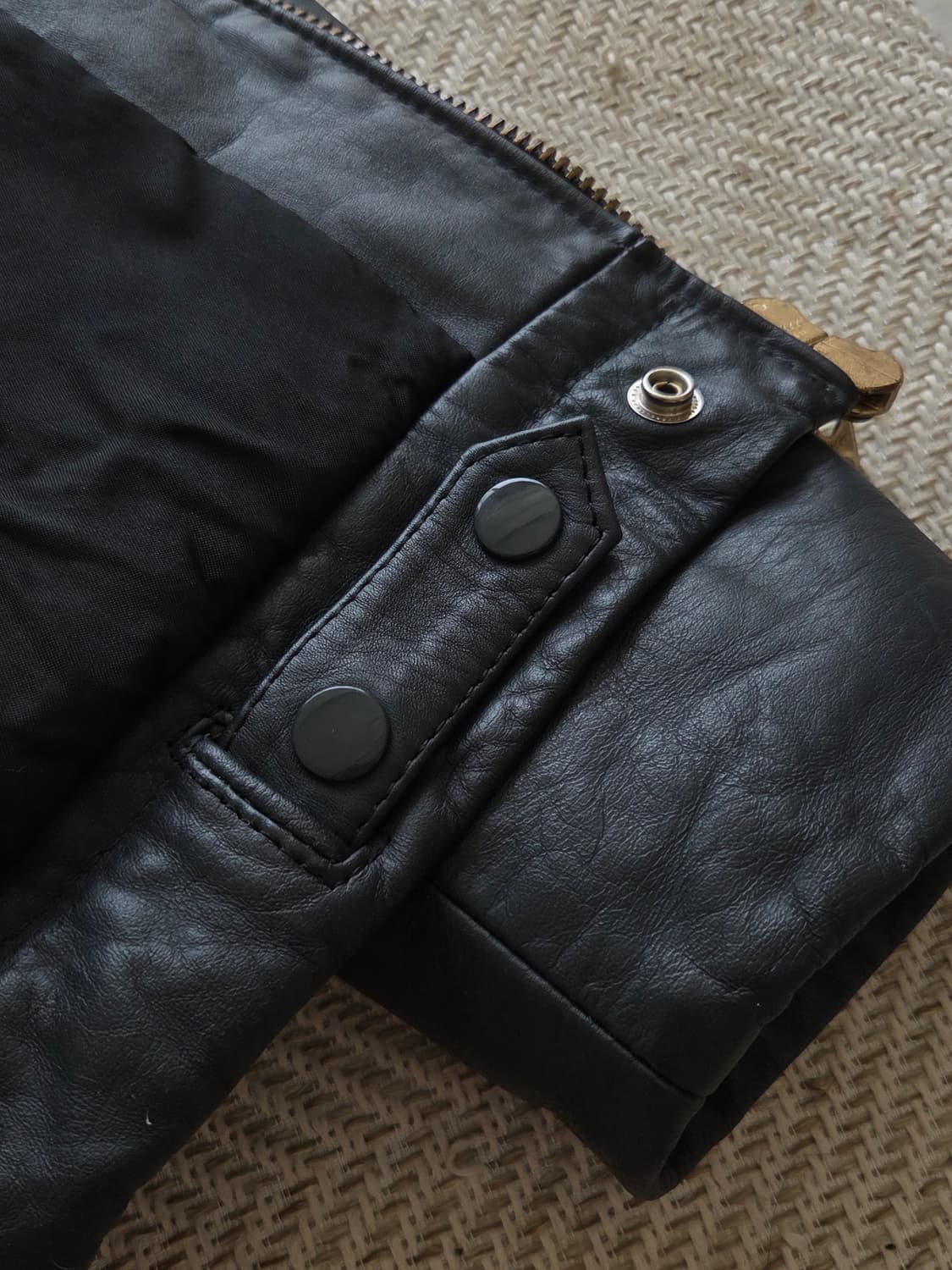 80s OG 프랑스 공군 파일럿 레더 자켓 상품이미지5