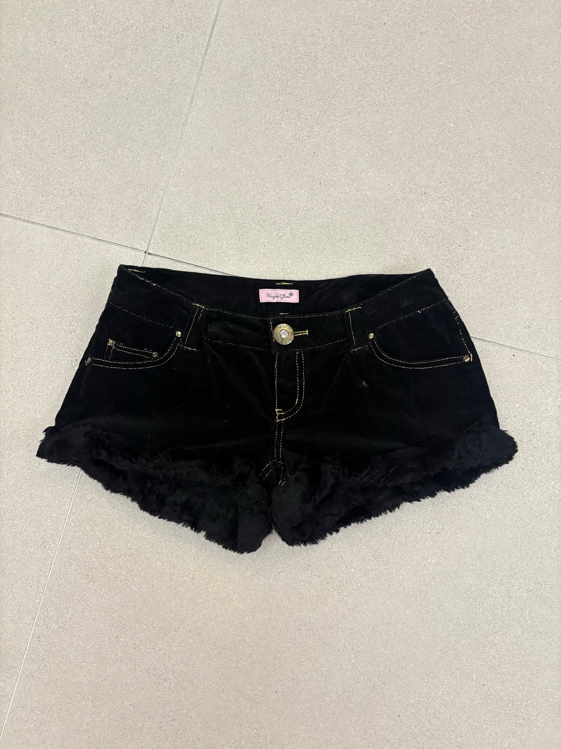 sugar gloss mars 코듀로이 하트 숏츠 상품이미지2