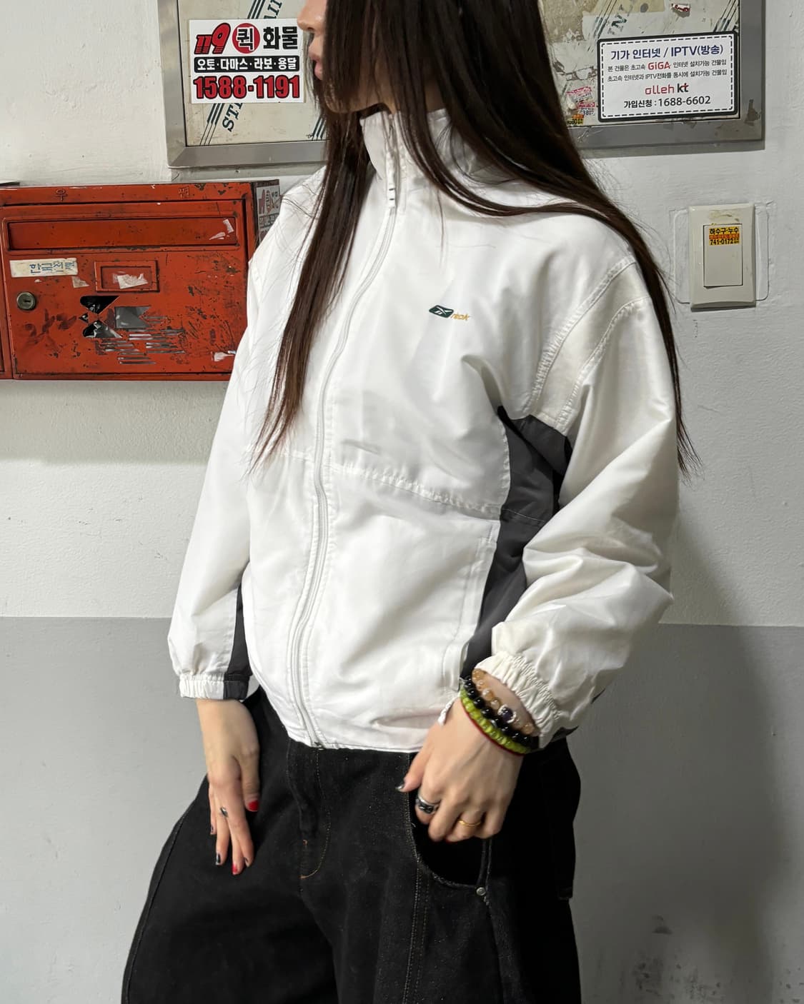  90s REEBOK 올드스쿨 배색 화이트 윈드브레이커   상품이미지2