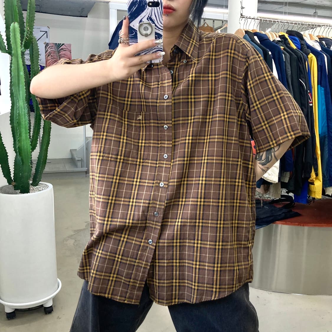 버버리 오리지널 브라운 노바 체크 하프 셔츠 상품이미지1