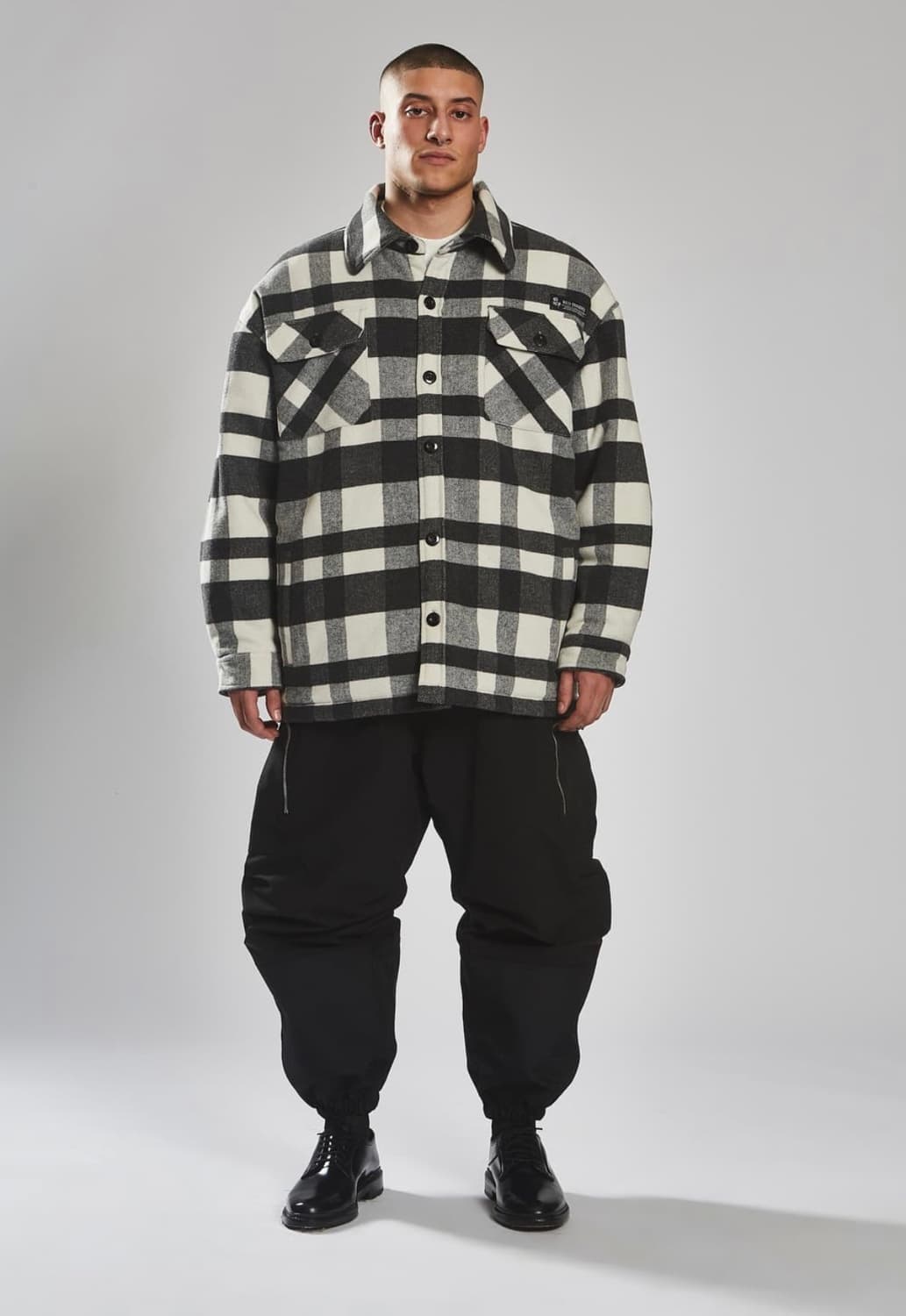 윌리 차바리아 패디드 플란넬 셔츠 자켓 상품이미지1