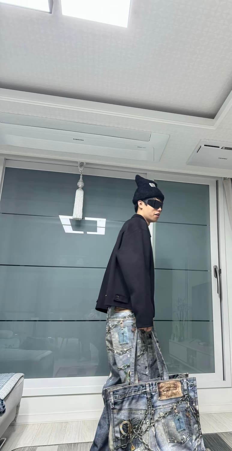 아크네 스튜디오 트롱프뢰유 데님 토트백 상품이미지3