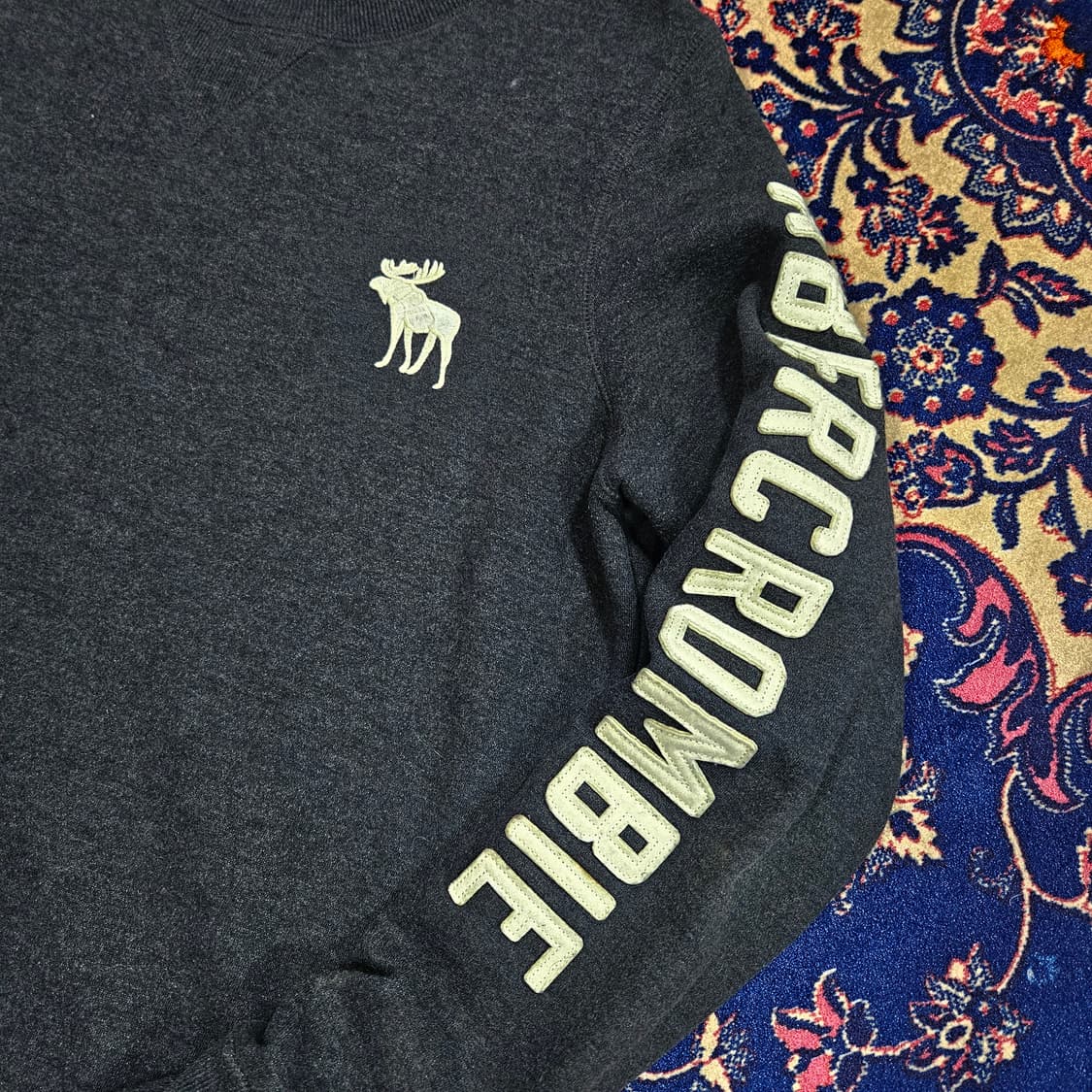 아베크롬비 빈티지 y2k 머슬핏 맨투맨 L size 상품이미지2