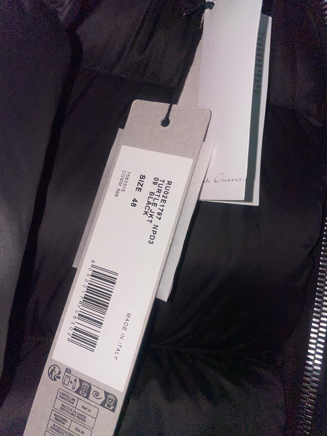 [48] 25FW 릭 오웬스 콘코디언 터틀넥 패딩 블랙 상품이미지3