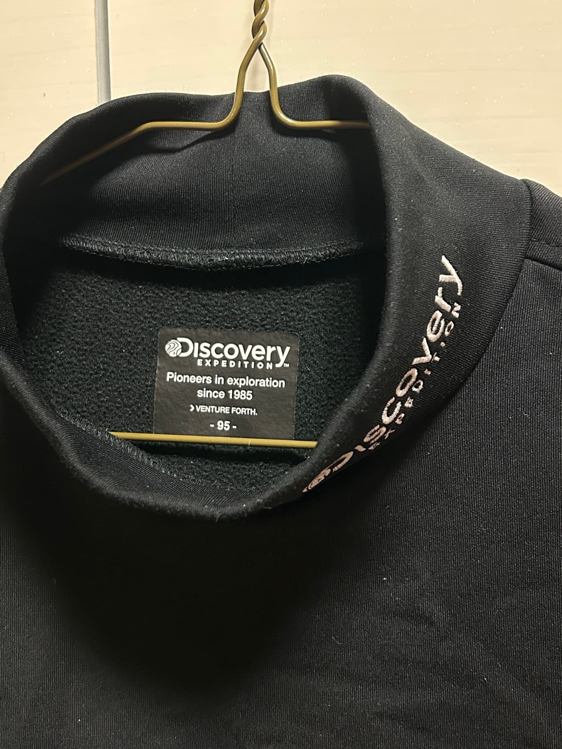 디스커버리 남성 긴팔 티셔츠 95 블랙 상품이미지2