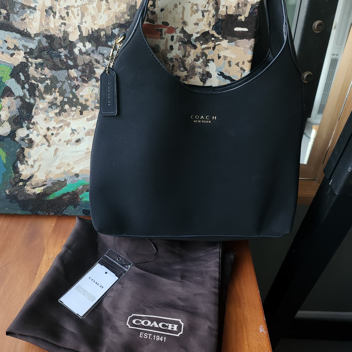 코치 브루클린 숄더백 [스웨이드 블랙] 상품이미지1