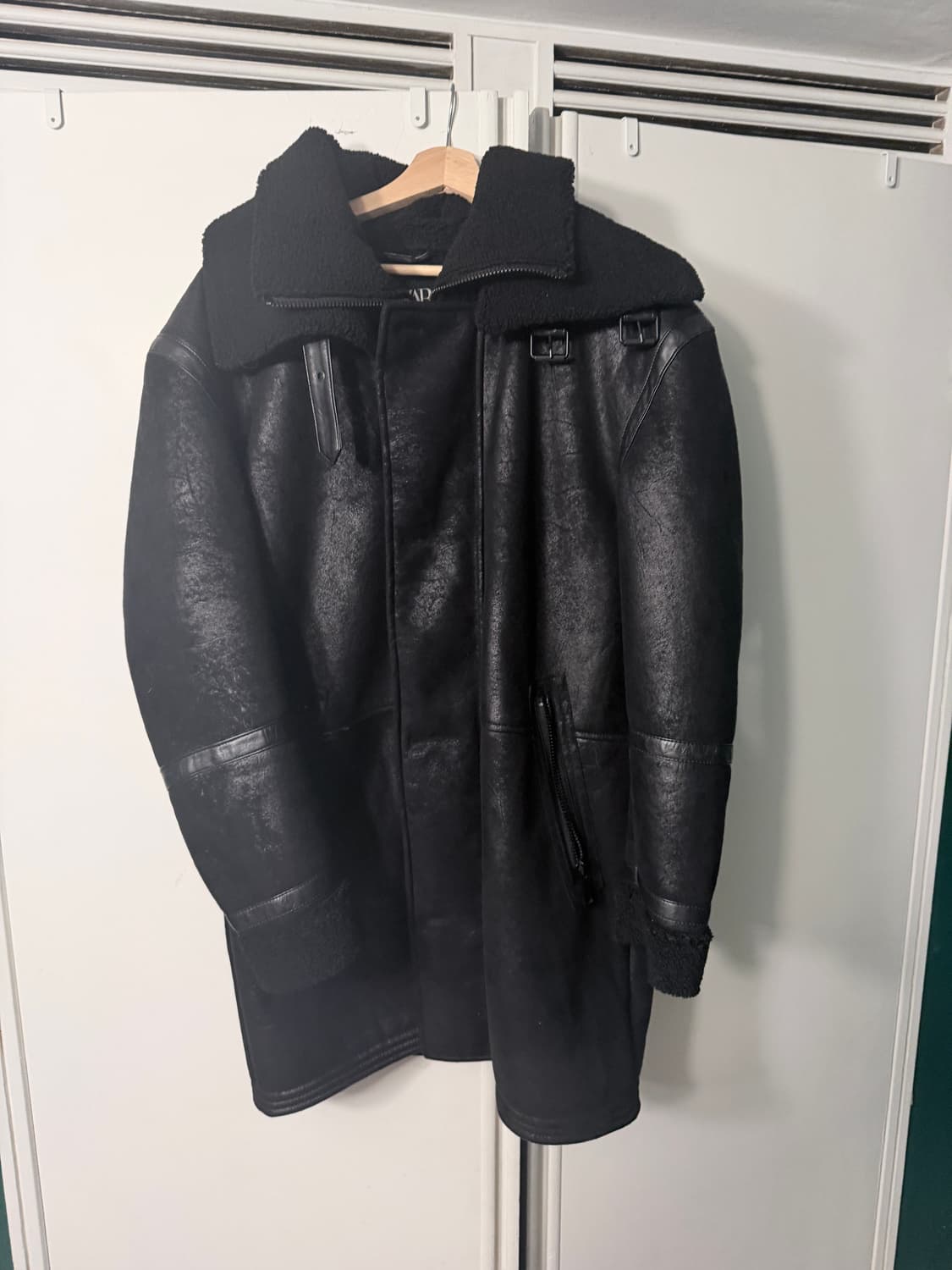 자라 블랙 롱무스탕 코트 L 상품이미지4