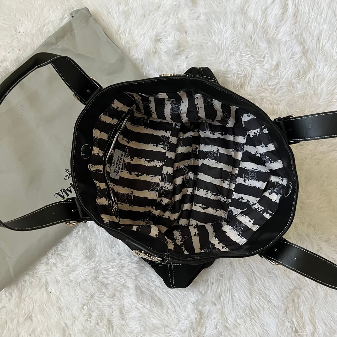 비비안웨스트우드 데님 토트백  상품이미지4